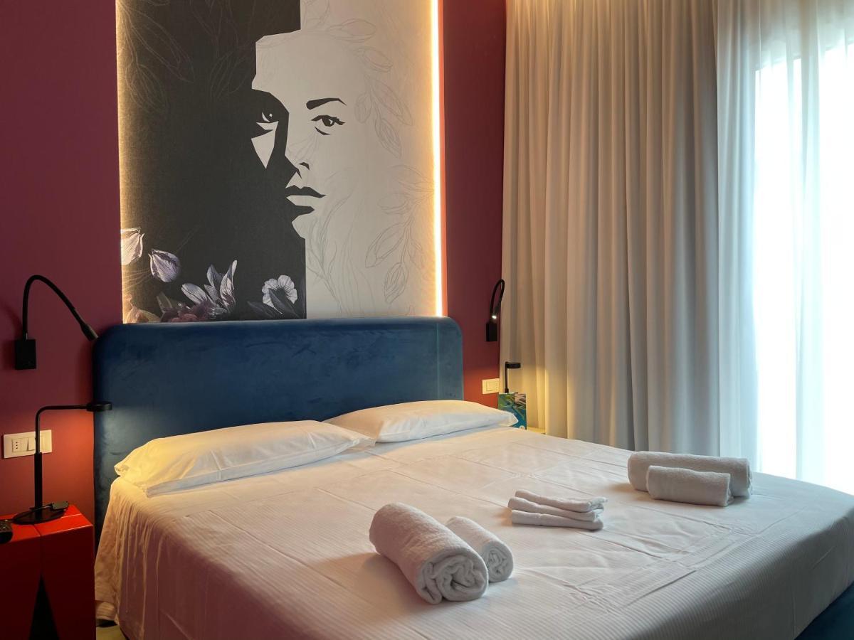 Hotel Iris Jesolo Exterior photo